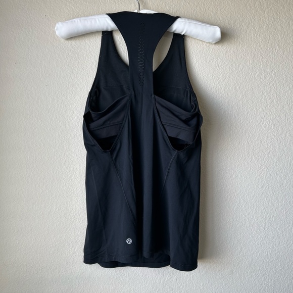 Lululemon 2-in-1 Tank Top with built-in Sports Bra Black Size 6  Racerback - Picture 7 of 11